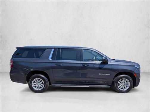 Dark Ash Metallic 2023 Chevrolet Suburban LT