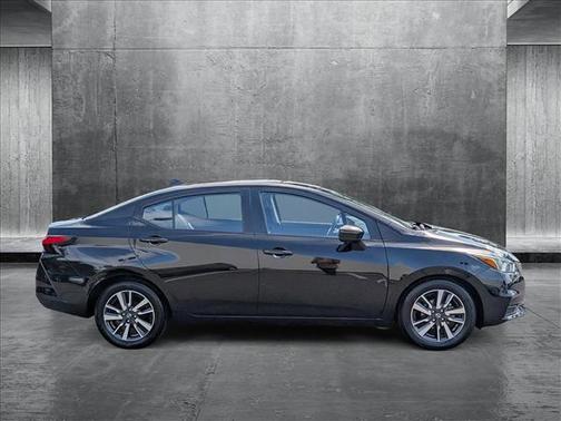 2021 Nissan Versa 1.6 SV