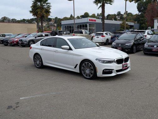 2018 BMW 540 540i