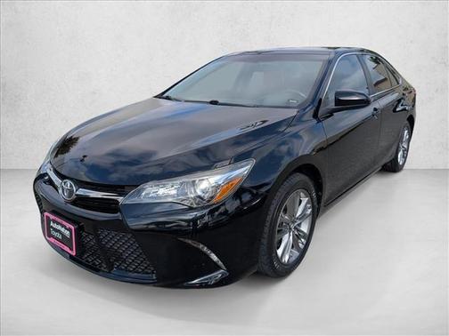 Midnight Black Metallic 2016 Toyota Camry SE