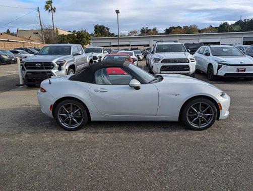 2019 Mazda MX-5 Miata Grand Touring