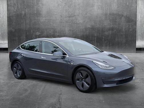 2019 Tesla Model 3 Performance