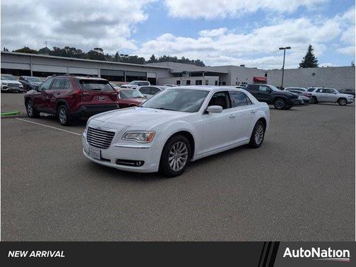 2014 Chrysler 300 S