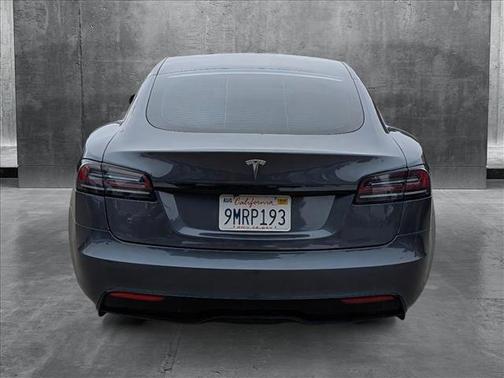 2022 Tesla Model S Dual Motor All-Wheel Drive