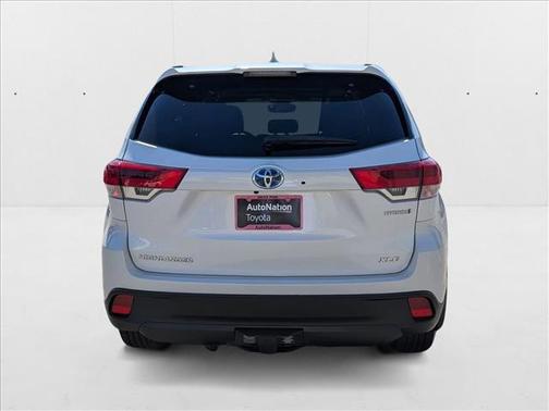 2018 Toyota Highlander Hybrid XLE