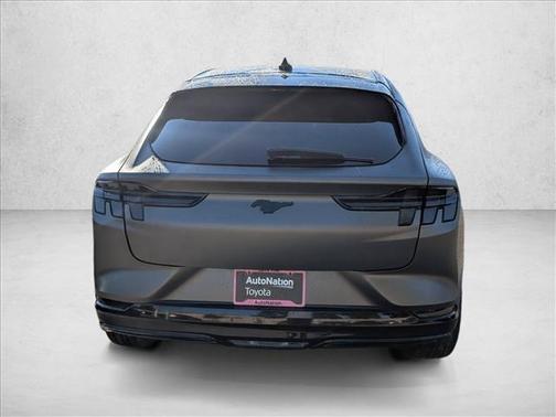 2022 Ford Mustang Mach-E California Route 1