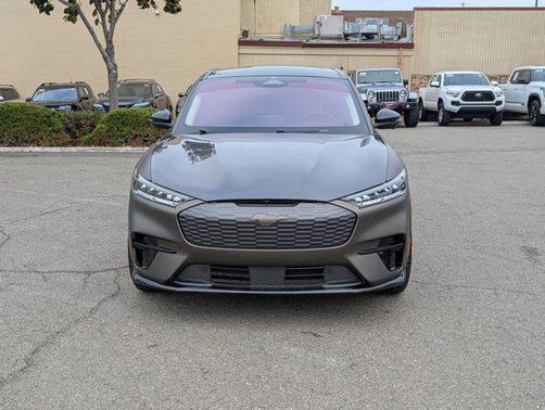 2022 Ford Mustang Mach-E California Route 1