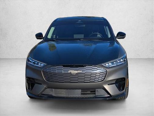 2022 Ford Mustang Mach-E California Route 1