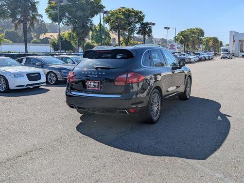 2011 Porsche Cayenne S