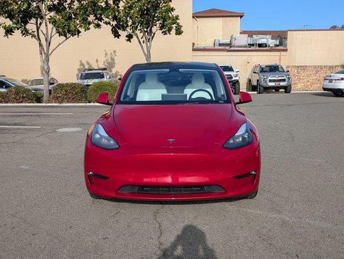 2023 Tesla Model Y Long Range Dual Motor All-Wheel Drive