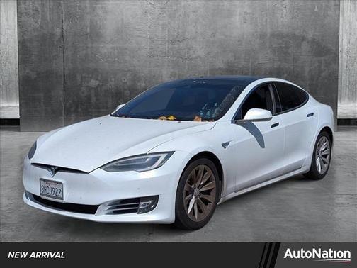 2016 Tesla Model S 75D