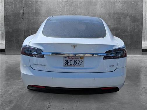 2016 Tesla Model S 75D