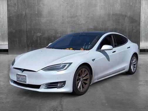 2016 Tesla Model S 75D