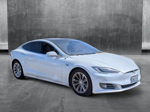 2016 Tesla Model S 75D