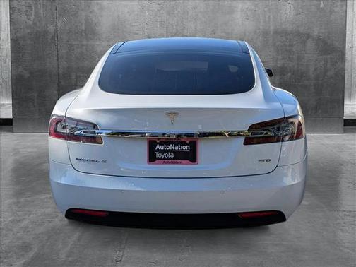 2016 Tesla Model S 75D
