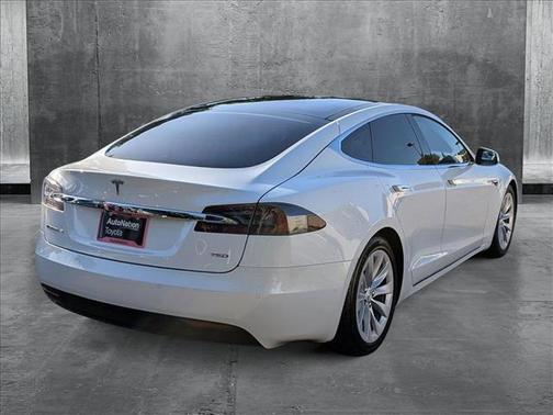 2016 Tesla Model S 75D