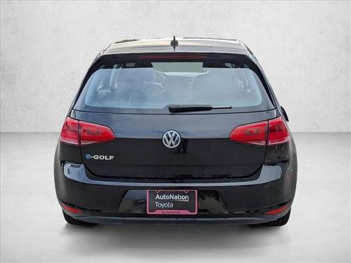 2016 Volkswagen e-Golf SEL Premium