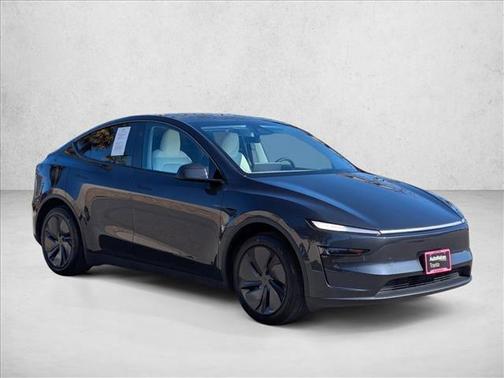 2026 Tesla Model Y Premium Rear-Wheel Drive