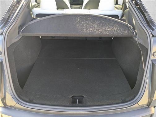 2026 Tesla Model Y Premium Rear-Wheel Drive