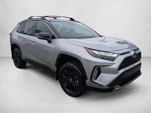 2024 Toyota RAV4 Hybrid SE
