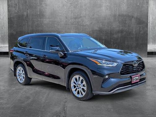 2023 Toyota Highlander Limited