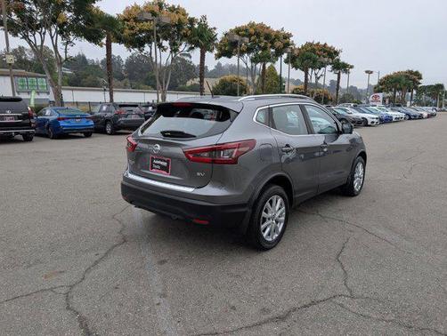 2020 Nissan Rogue Sport SV