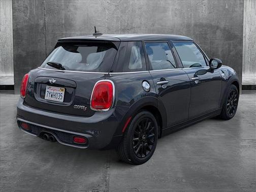 2017 MINI Hardtop Cooper S