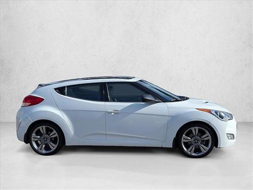 2013 Hyundai Veloster Base