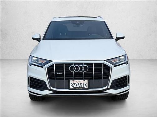 2022 Audi Q7 45 Premium