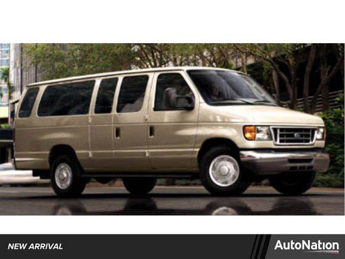 2007 Ford E150 Chateau