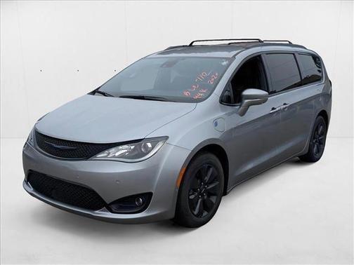 2020 Chrysler Pacifica Hybrid Limited