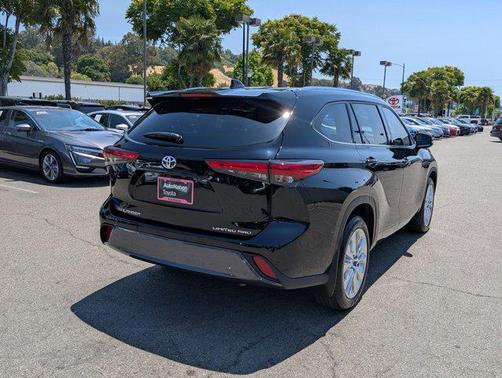2023 Toyota Highlander Limited