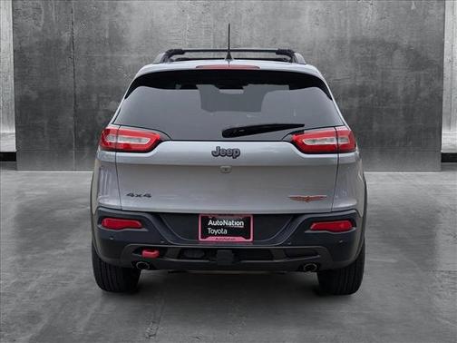 2018 Jeep Cherokee Trailhawk
