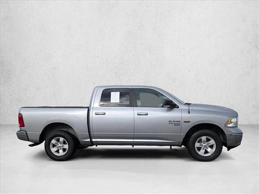 2019 RAM 1500 SLT