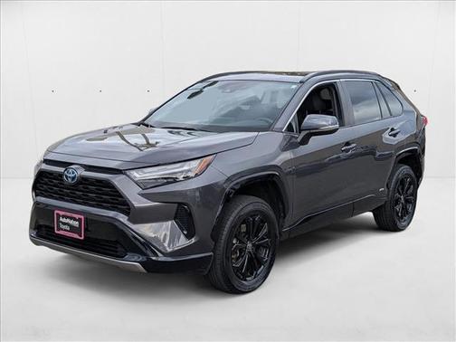 2022 Toyota RAV4 Hybrid SE