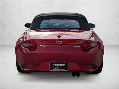 2016 Mazda MX-5 Miata Grand Touring