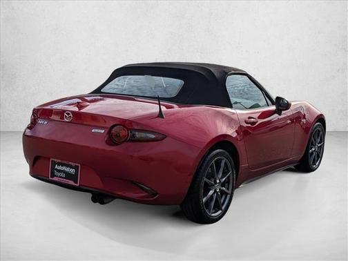 2016 Mazda MX-5 Miata Grand Touring