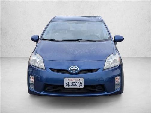 2010 Toyota Prius III