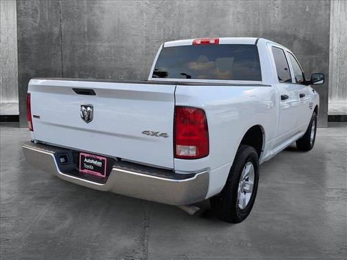 2022 RAM 1500 Classic SLT