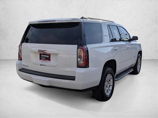 2017 GMC Yukon SLT