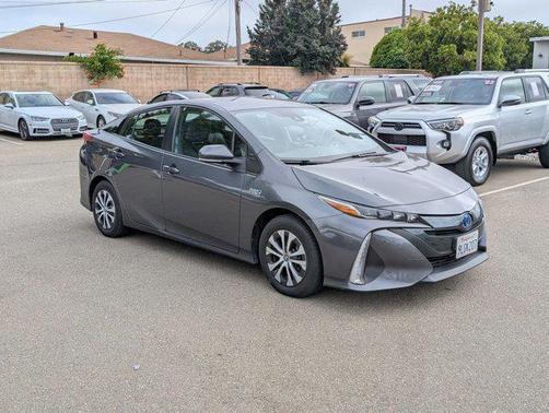 2021 Toyota Prius Prime XLE