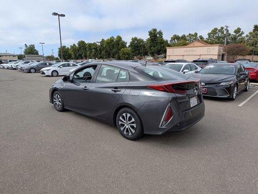 2021 Toyota Prius Prime XLE