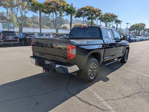 2016 Toyota Tundra SR5