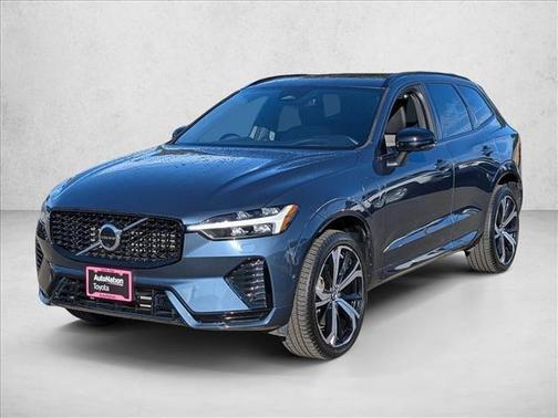 2022 Volvo XC60 Recharge Plug-In Hybrid T8 R-Design
