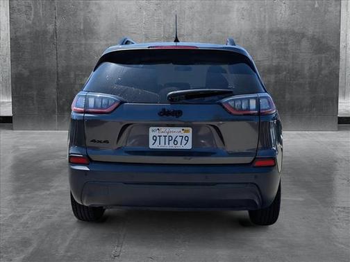 2020 Jeep Cherokee Altitude
