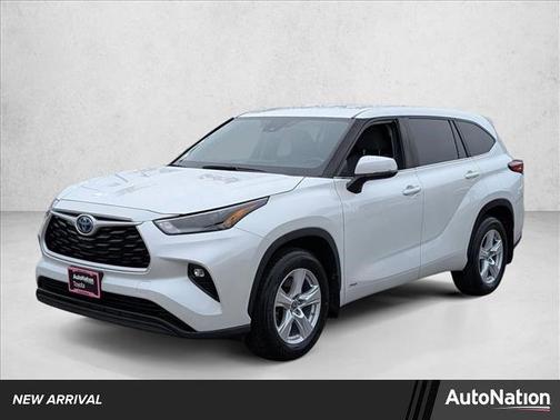 2023 Toyota Highlander Hybrid LE