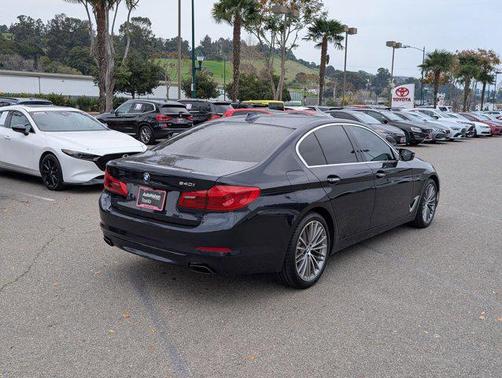 2018 BMW 540 540i