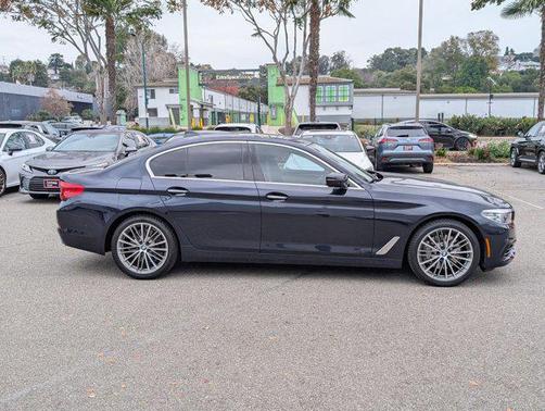2018 BMW 540 540i