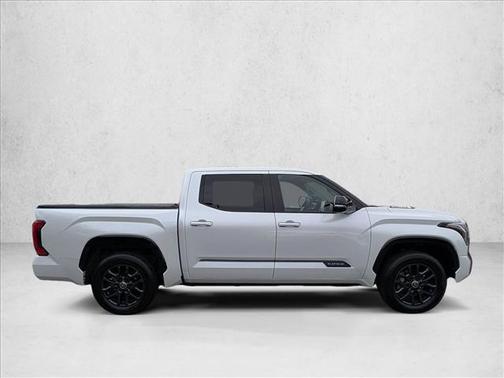 2024 Toyota Tundra Hybrid Platinum