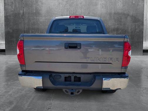 2016 Toyota Tundra SR5